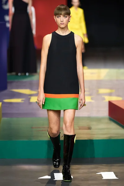 Look 8